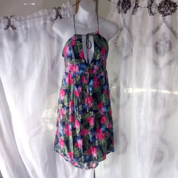 Beautiful dress size large ( Box EF ) - Picture 1 of 2